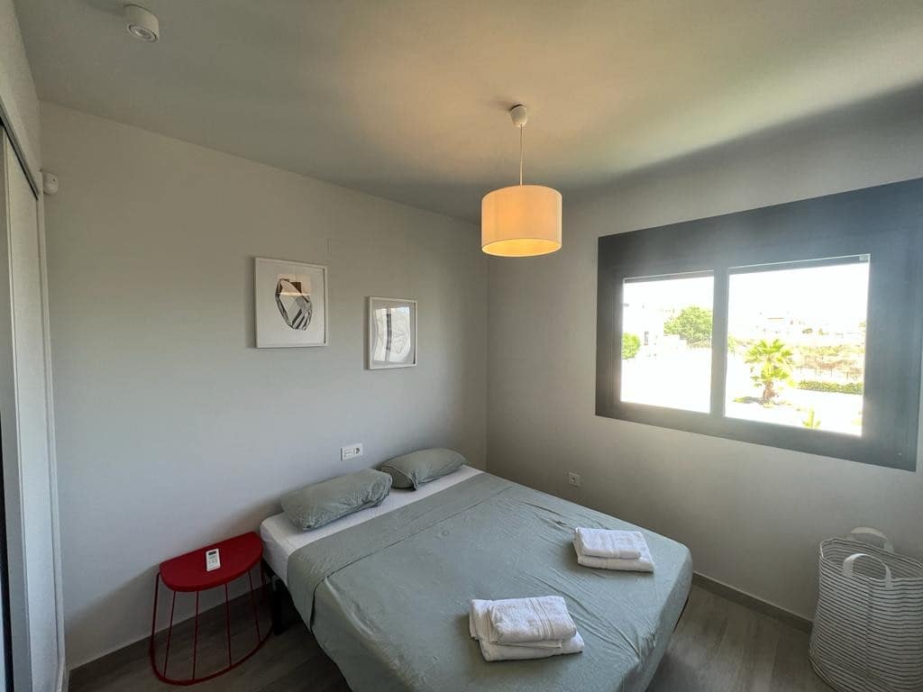 3 Zimmer Apartment zu verkaufen in San Miguel de Salinas mit Pool - 230.000 € (Ref: 8872012)