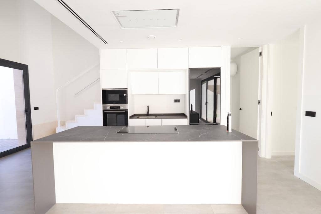 3 bedroom Villa for sale in Torre-Pacheco with pool garage - € 439,000 (Ref: 8872077)