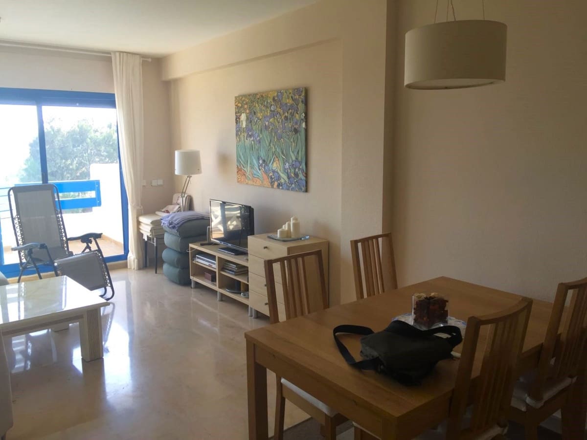 2 soverom Villa til salgs i La Duquesa / Puerto de la Duquesa med svømmebasseng - € 276 000 (Ref: 8872090)