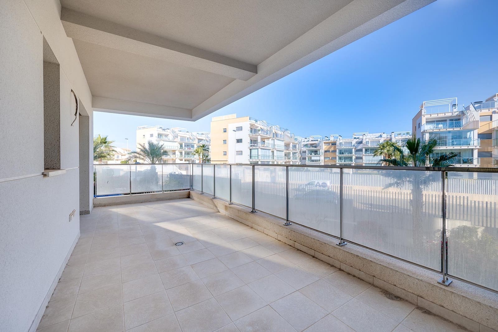 2 Zimmer Apartment zu verkaufen in Orihuela Costa mit Pool Garage - 275.000 € (Ref: 8872111)