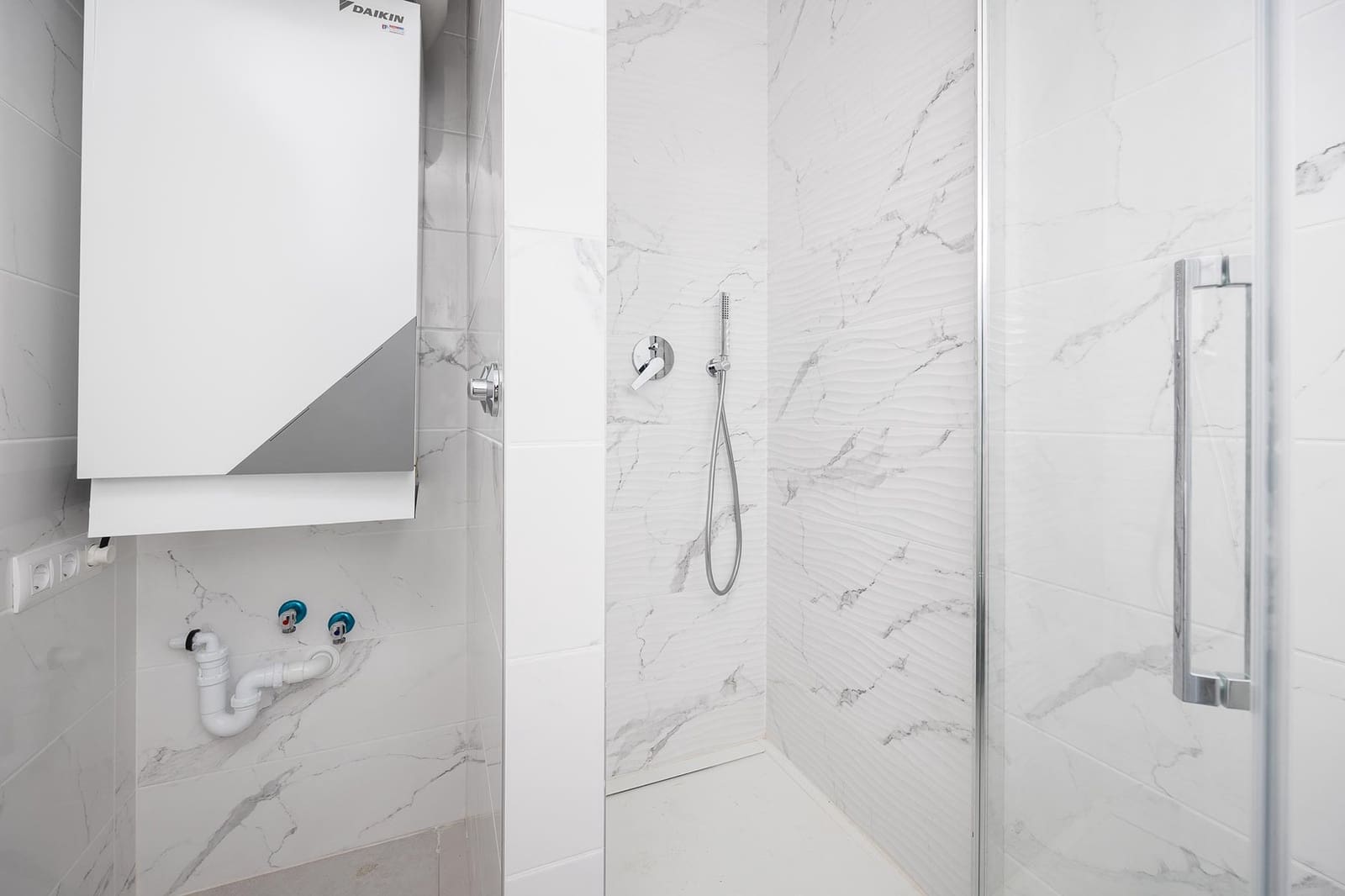 2 Zimmer Apartment zu verkaufen in Orihuela Costa mit Pool Garage - 275.000 € (Ref: 8872111)