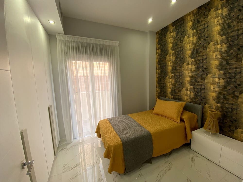 5 soveværelse Villa til salg i Orihuela Costa med swimmingpool garage - € 499.000 (Ref: 8872117)