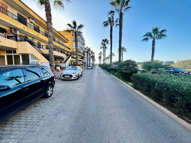 2 bedroom Apartment for sale in Los Europeos, Torrevieja - € 156,000 (Ref: 8872140)