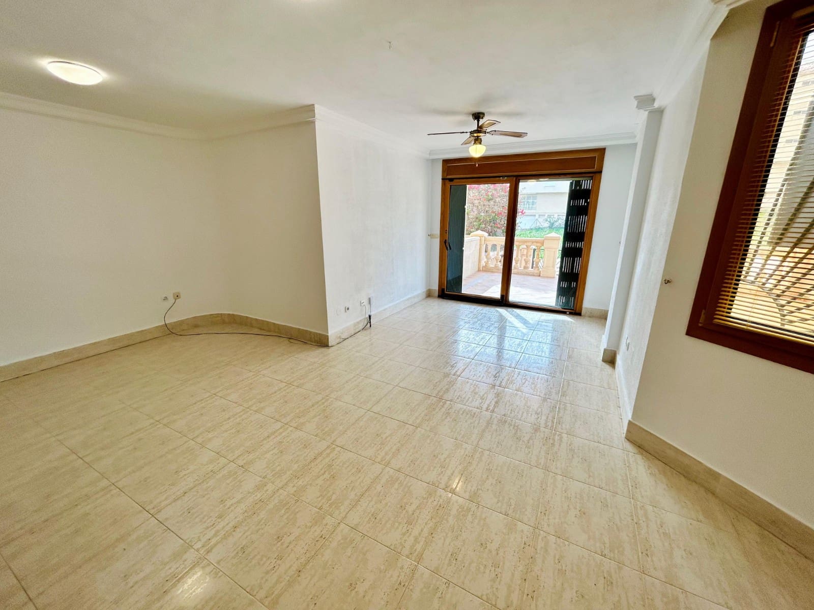 3 soveværelse Lejlighed til salg i Guardamar del Segura - € 239.000 (Ref: 8872171)