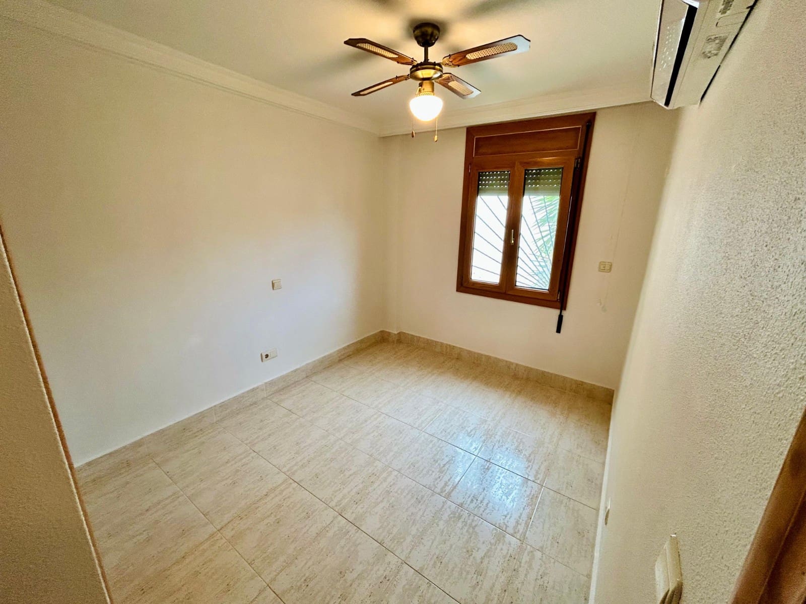 3 soveværelse Lejlighed til salg i Guardamar del Segura - € 239.000 (Ref: 8872171)