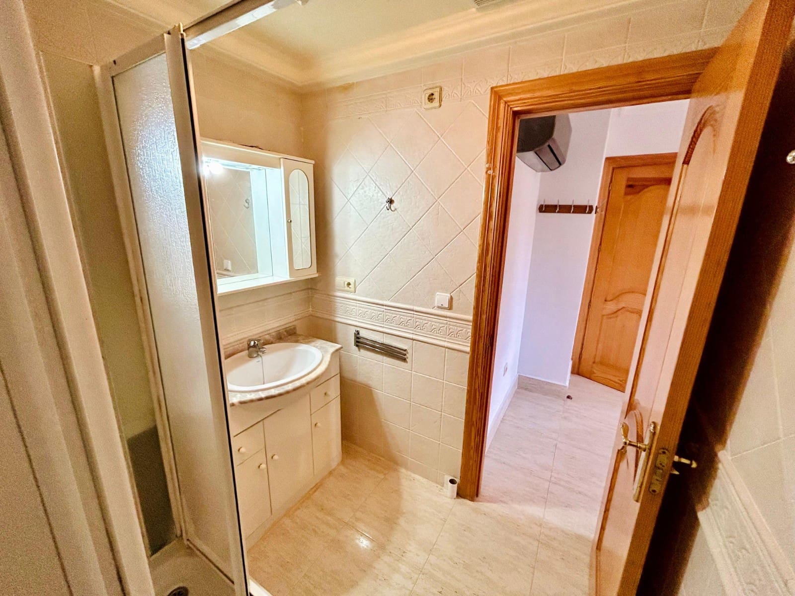 3 soveværelse Lejlighed til salg i Guardamar del Segura - € 239.000 (Ref: 8872171)