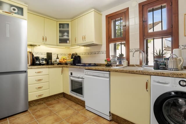 3 camera da letto Villa in vendita in El Velerín, Estepona con piscina - 495.000 € (Rif: 8872176)