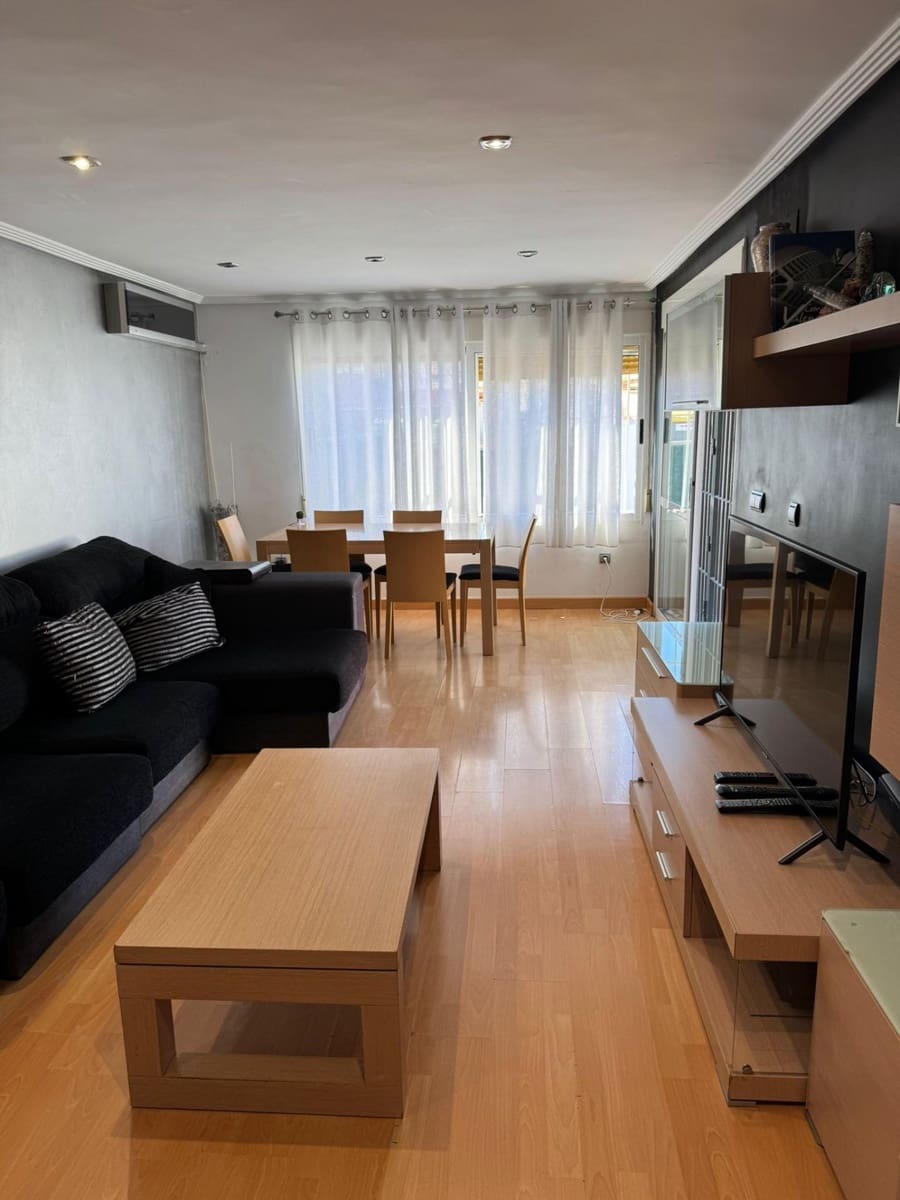 3 chambre Villa/Maison à vendre à Torrevieja avec piscine garage - 385 000 € (Ref: 8872202)