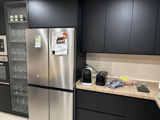 3 quarto Apartamento para venda em Centro - Muelle Pesquero, Torrevieja - 365 000 € (Ref: 8872221)