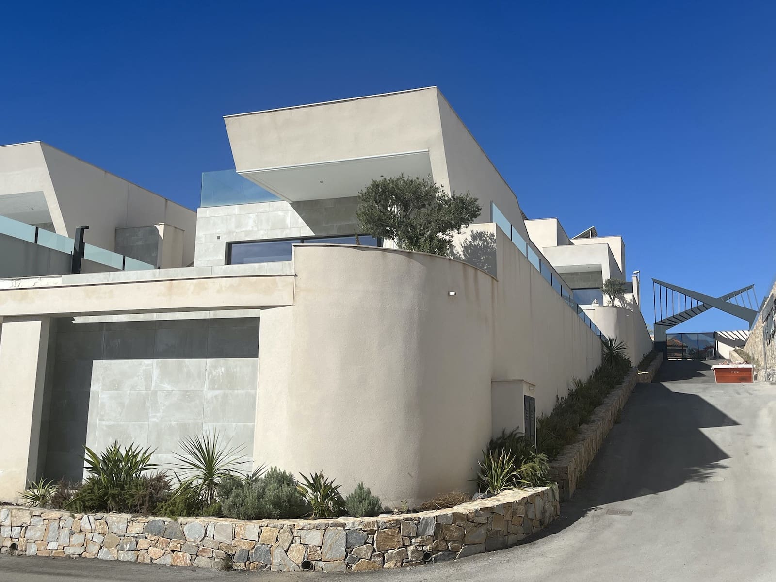 4 bedroom Villa for sale in Rojales - € 499,000 (Ref: 8872228)