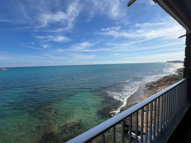 3 makuuhuone Huoneisto myytävänä paikassa Playa de los Náufragos, Torrevieja - 270 000 € (Ref: 8872231)