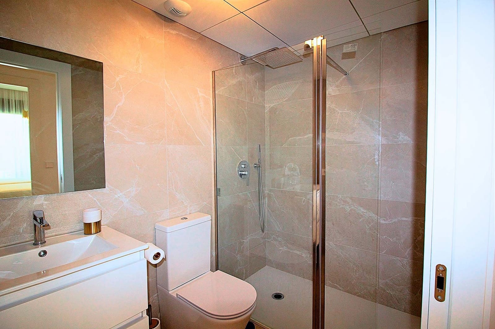 3 slaapkamer Appartement te koop in Santa Pola met zwembad garage - € 572.250 (Ref: 8872285)