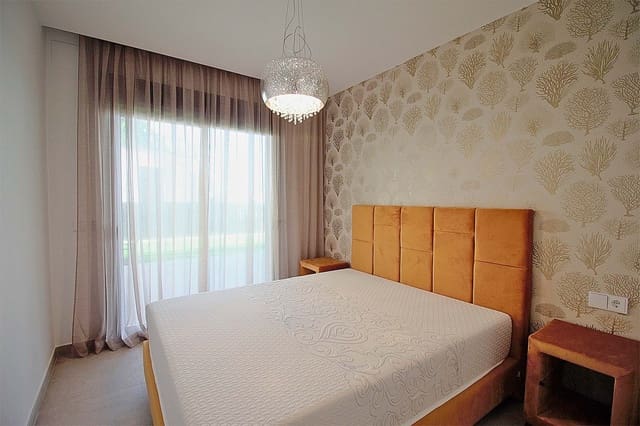 3 quarto Apartamento para venda em Santa Pola com piscina garagem - 572 250 € (Ref: 8872285)