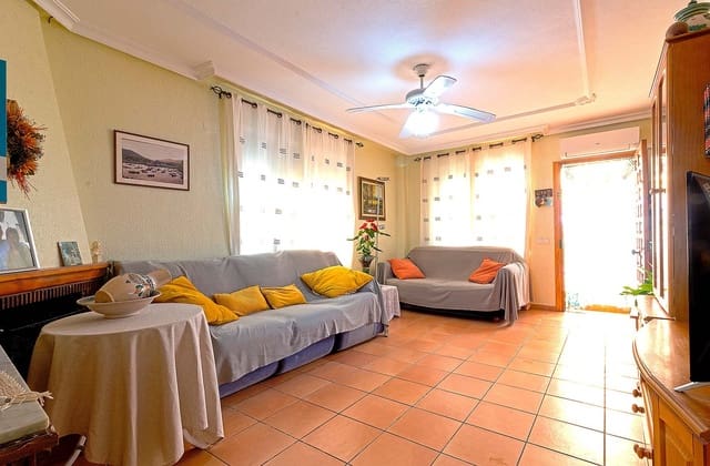 3 Zimmer Bungalow zu verkaufen in Los Europeos, Torrevieja mit Garage - 245.000 € (Ref: 8872287)