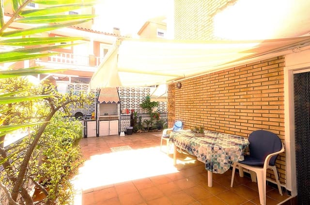 3 Zimmer Bungalow zu verkaufen in Los Europeos, Torrevieja mit Garage - 245.000 € (Ref: 8872287)