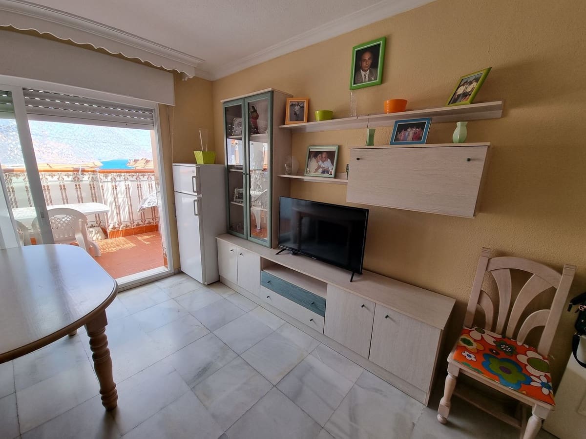 2 bedroom Semi-detached Villa for sale in San Luis de Sabinillas with pool - € 229,000 (Ref: 8872311)