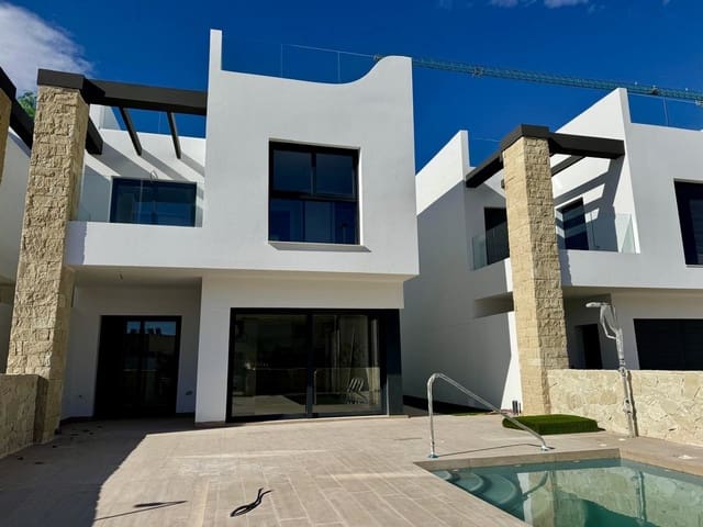 4 chambre Appartement à vendre à Pinar de Campoverde, Pilar de la Horadada avec garage - 575 000 € (Ref: 8872317)