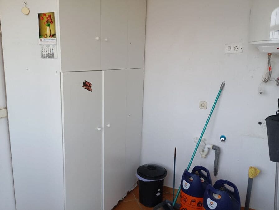 4 slaapkamer Villa te koop in Daya Nueva - € 320.000 (Ref: 8872333)