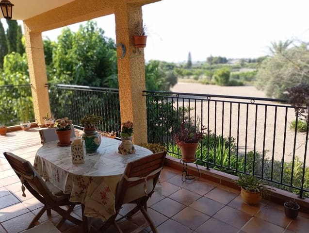 4 slaapkamer Villa te koop in Daya Nueva - € 320.000 (Ref: 8872333)