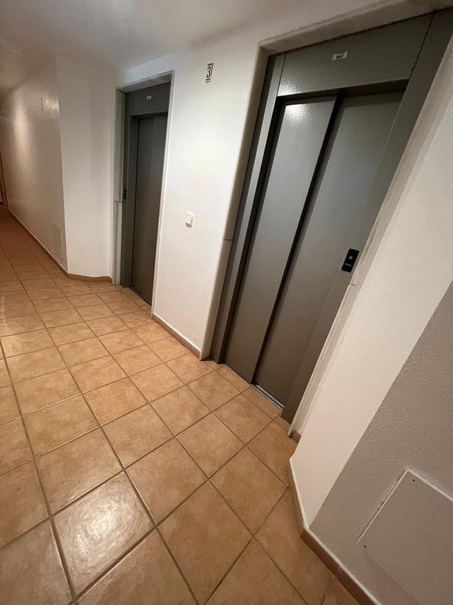 2 chambre Appartement à vendre à Torrevieja avec piscine - 158 000 € (Ref: 8872347)