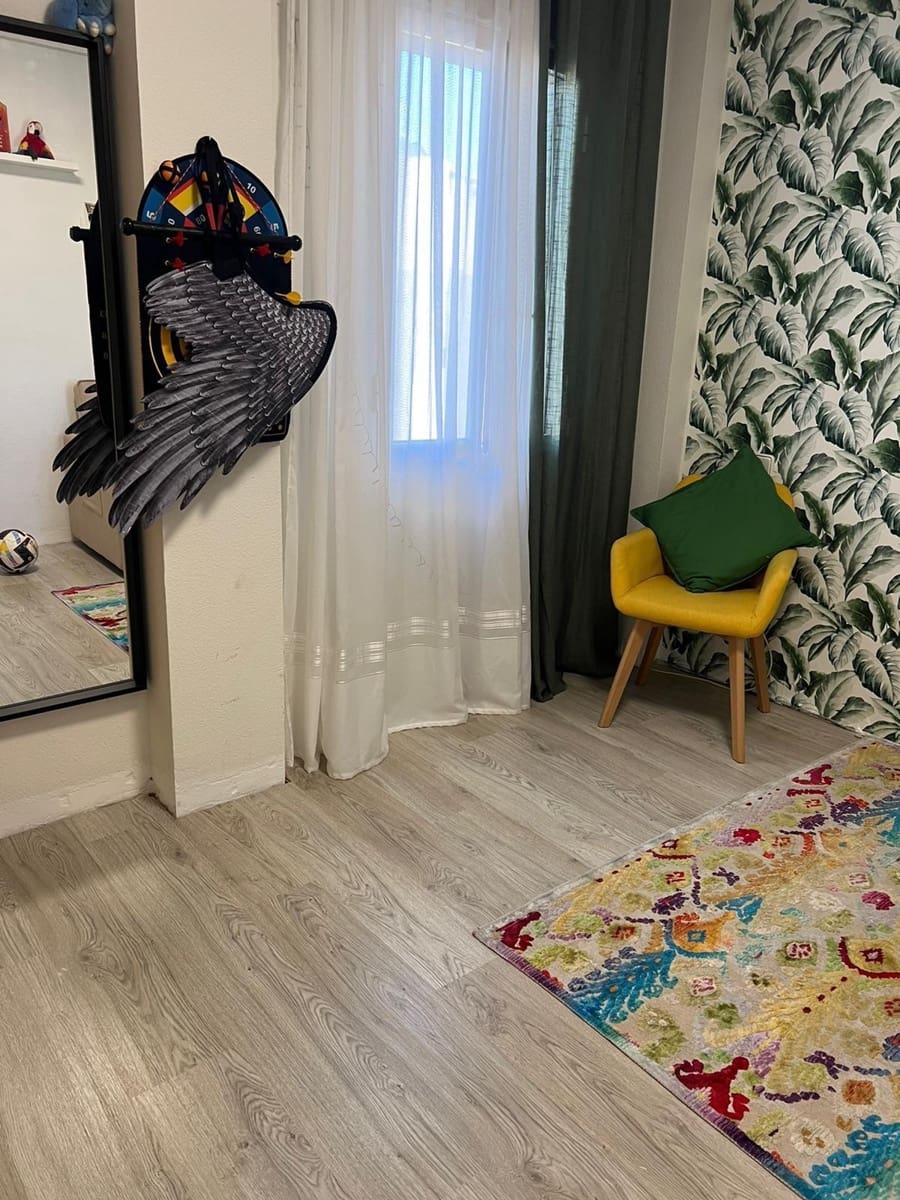 2 chambre Appartement à vendre à Torrevieja avec piscine - 158 000 € (Ref: 8872347)