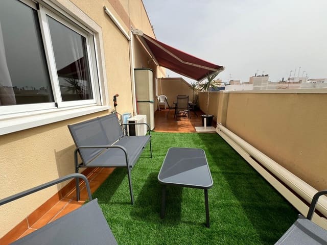 2 quarto Penthouse para venda em Antonio Machado, Torrevieja - 165 000 € (Ref: 8872360)