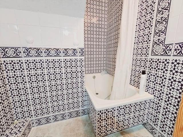 4 slaapkamer Villa te koop in Guardamar del Segura - € 220.000 (Ref: 8872375)