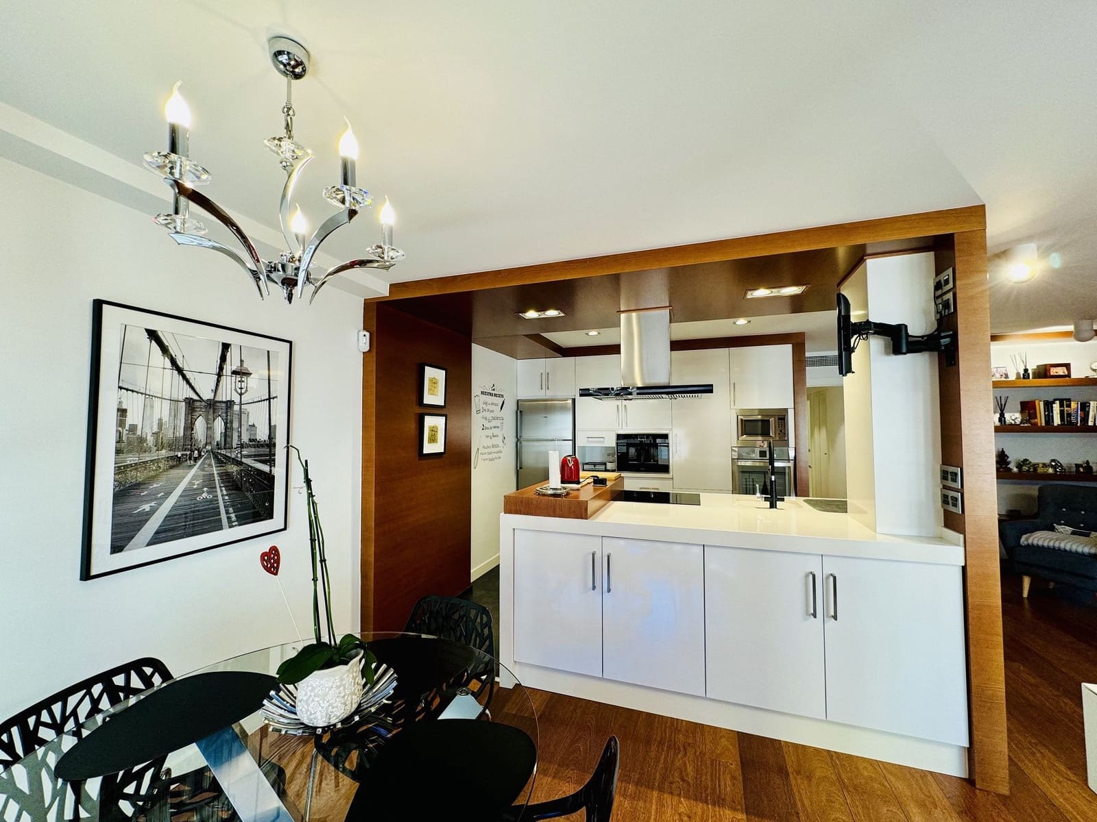 3 makuuhuone Huoneisto myytävänä paikassa Torrevieja mukana 
autotalli - 329 000 € (Ref: 8872422)