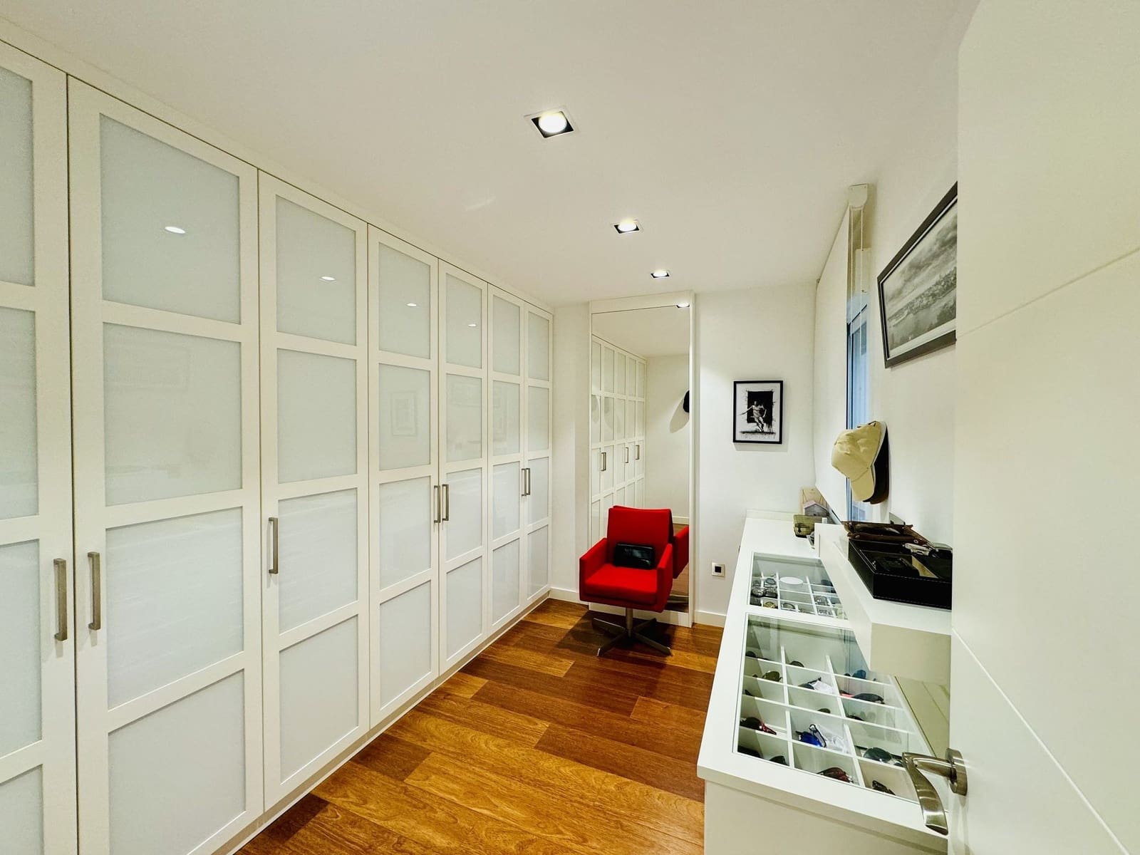 3 makuuhuone Huoneisto myytävänä paikassa Torrevieja mukana 
autotalli - 329 000 € (Ref: 8872422)