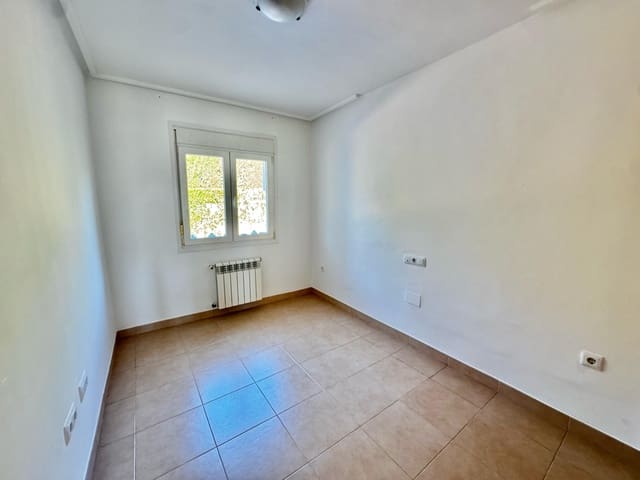 3 makuuhuone Huvila myytävänä paikassa Torre-Pacheco mukana uima-altaan 
autotalli - 360 000 € (Ref: 8872428)