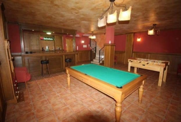 6 quarto Moradia para venda em Torrevieja com piscina garagem - 549 900 € (Ref: 8872485)