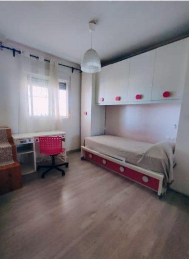 6 quarto Moradia para venda em Torrevieja com piscina garagem - 549 900 € (Ref: 8872485)