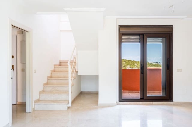 3 slaapkamer Villa te koop in Manilva met zwembad - € 435.000 (Ref: 8872527)