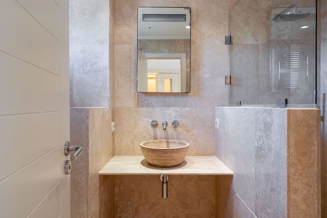 3 slaapkamer Villa te koop in Manilva met zwembad - € 435.000 (Ref: 8872527)