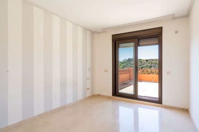 3 slaapkamer Villa te koop in Manilva met zwembad - € 435.000 (Ref: 8872527)