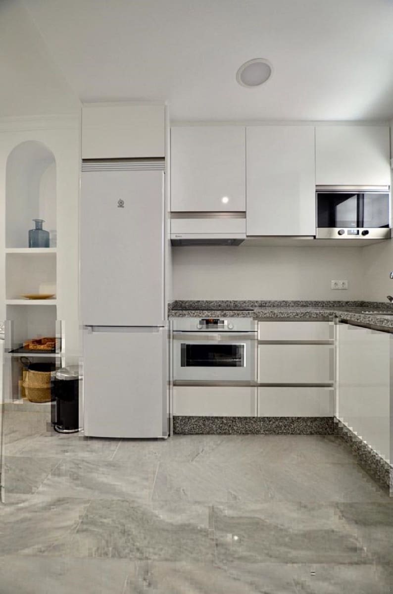 2 soverom Leilighet til salgs i Benalmadena - € 329 500 (Ref: 8872560)