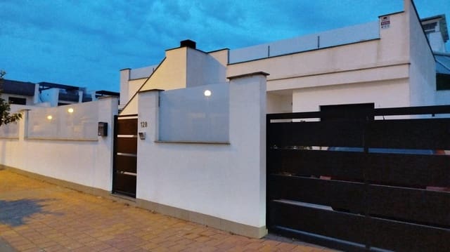 2 soveværelse Villa til salg i Lo Pagan, San Pedro del Pinatar med swimmingpool - € 365.000 (Ref: 8872563)