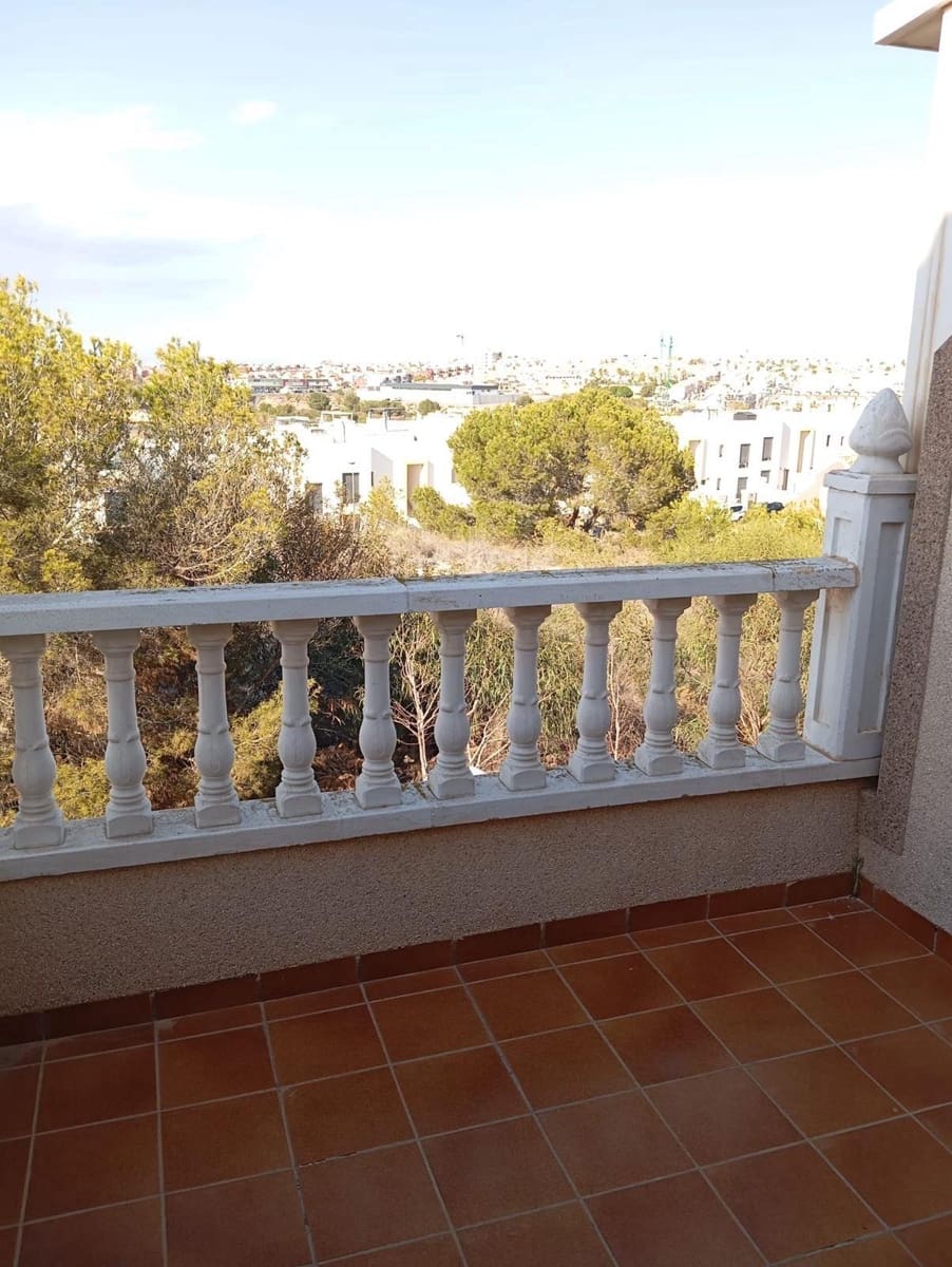 2 slaapkamer Bungalow te koop in Orihuela Costa met zwembad garage - € 196.000 (Ref: 8872575)