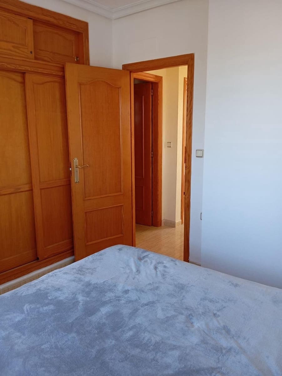 2 slaapkamer Bungalow te koop in Orihuela Costa met zwembad garage - € 196.000 (Ref: 8872575)