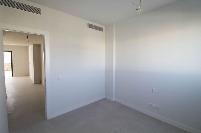 2 bedroom Apartment for sale in La Cala de Mijas, Mijas - € 375,000 (Ref: 8872586)