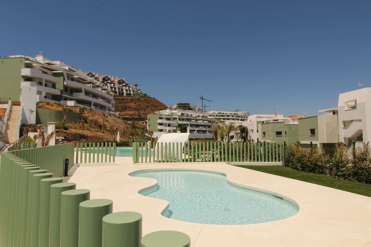 2 makuuhuone Huoneisto myytävänä paikassa La Cala de Mijas - 375 000 € (Ref: 8872586)