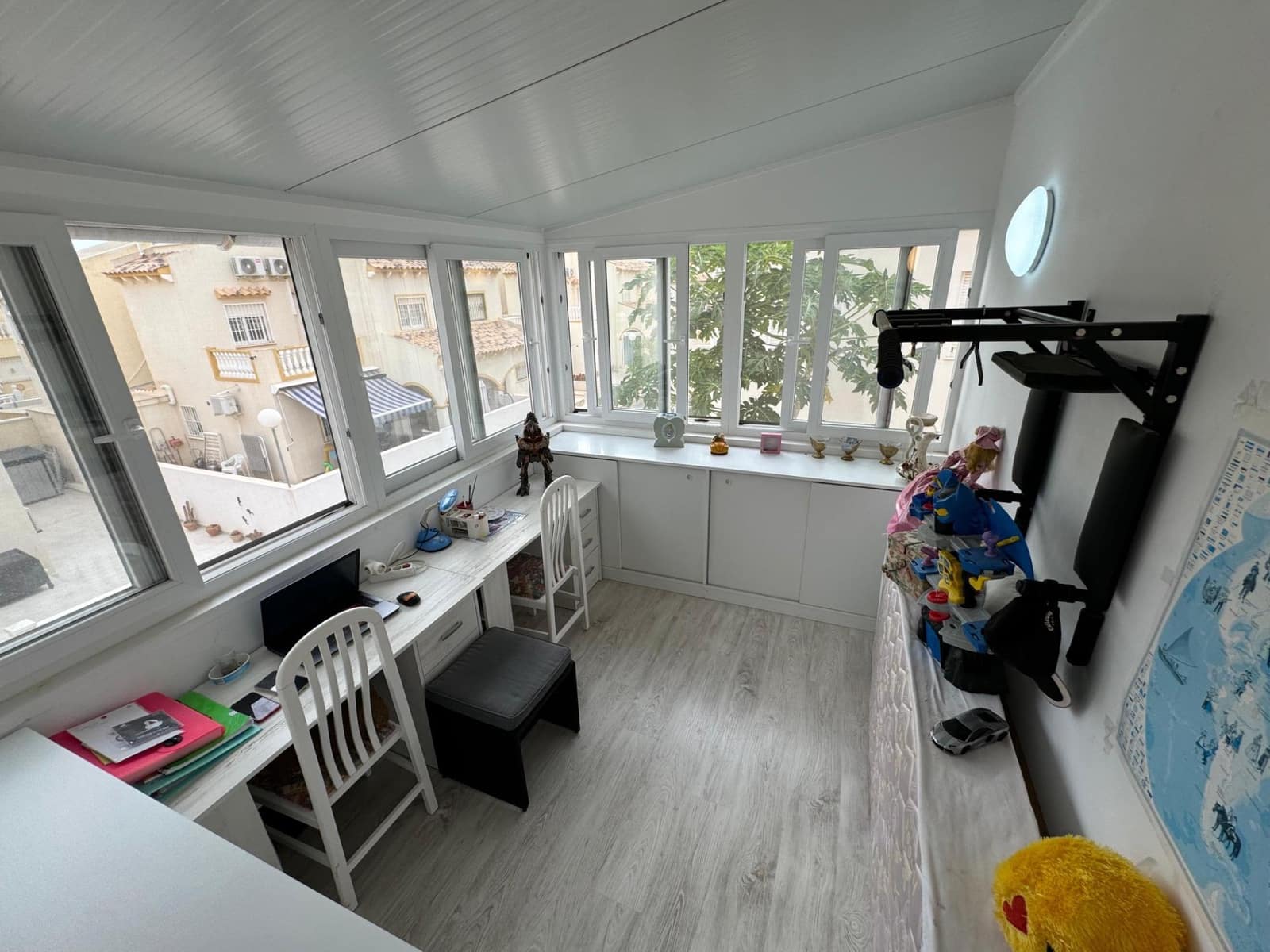 4 sypialnia Willa na sprzedaż w Orihuela Costa z basenem - 212 000 € (Ref: 8872602)