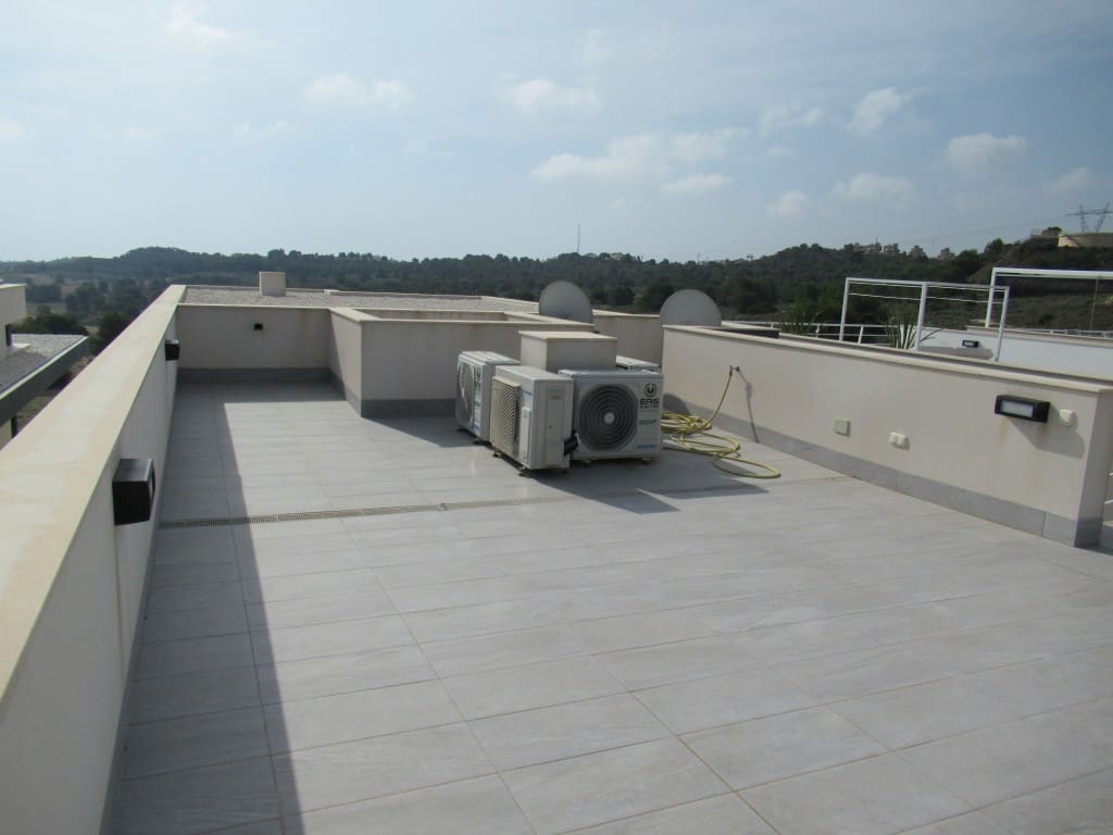 5 sovrum Villa till salu i San Miguel de Salinas med pool - 499 000 € (Ref: 8872630)