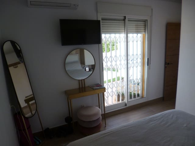 4 chambre Villa/Maison à vendre à Pilar de la Horadada ciudad, Pilar de la Horadada avec piscine - 375 000 € (Ref: 8872632)