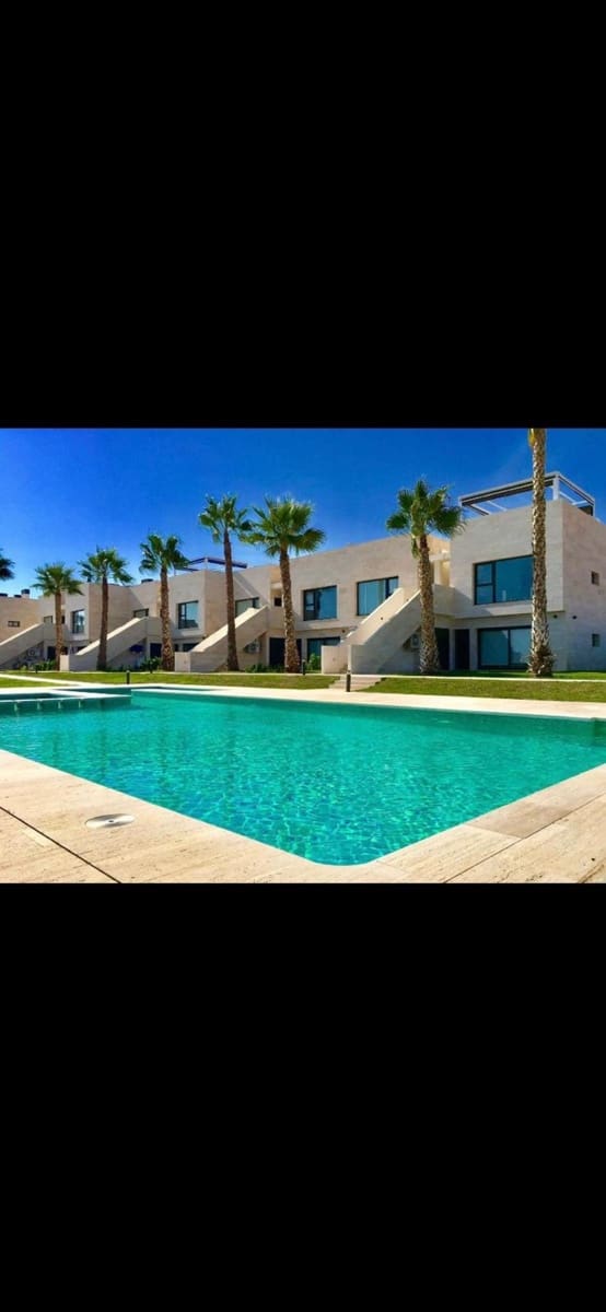 2 bedroom Penthouse for sale in Pilar de la Horadada with pool garage - € 239,950 (Ref: 8872635)