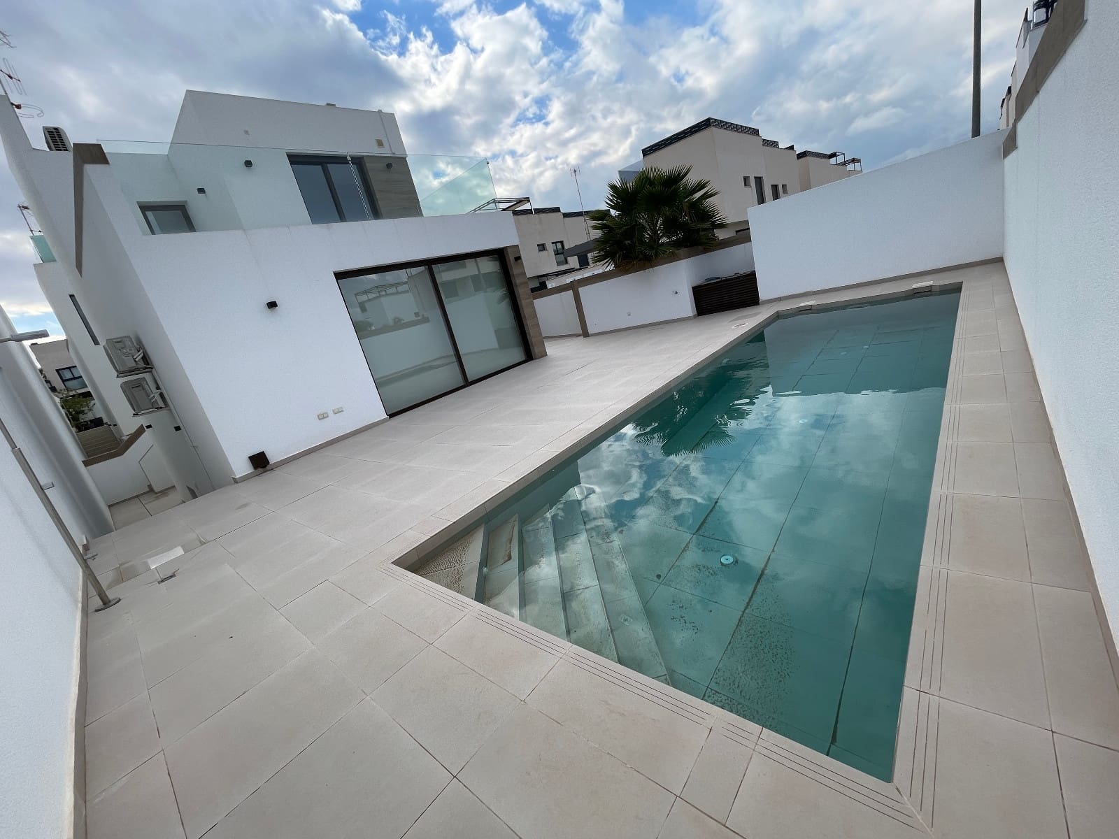 3 bedroom Villa for sale in Benijofar with pool garage - € 440,000 (Ref: 8872685)