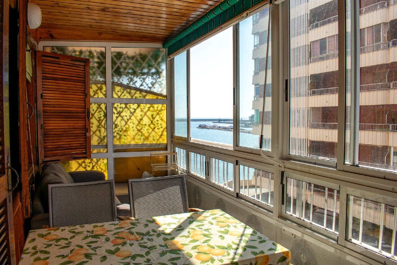 3 camera da letto Appartamento in vendita in Torrevieja - 249.000 € (Rif: 8872746)