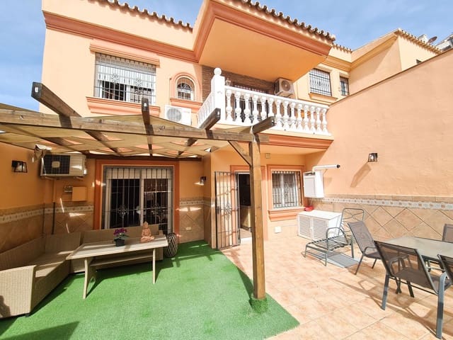 4 soverom Villa til salgs i Los Pacos, Fuengirola med garasje - € 575 000 (Ref: 8872751)