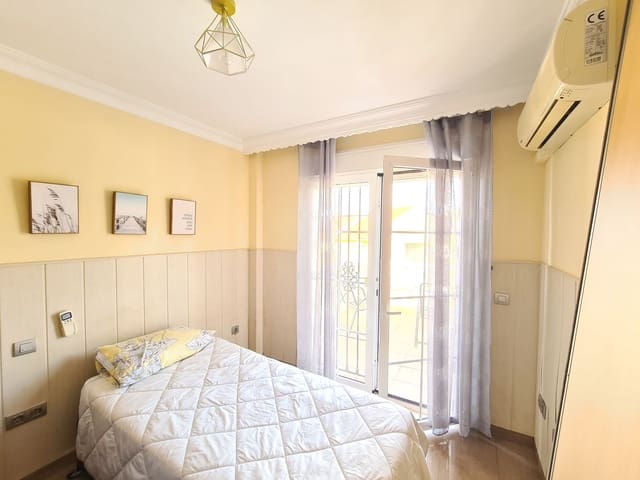 4 soverom Villa til salgs i Los Pacos, Fuengirola med garasje - € 575 000 (Ref: 8872751)