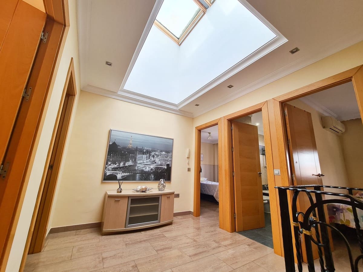 4 soverom Villa til salgs i Fuengirola med garasje - € 575 000 (Ref: 8872751)